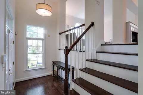 Entry Way - 6732 Baron Rd, Mclean, VA 22101 photo 1 of 2