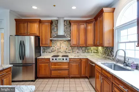 Kitchen - 6732 Baron Rd, Mclean, VA 22101 photo 3 of 3