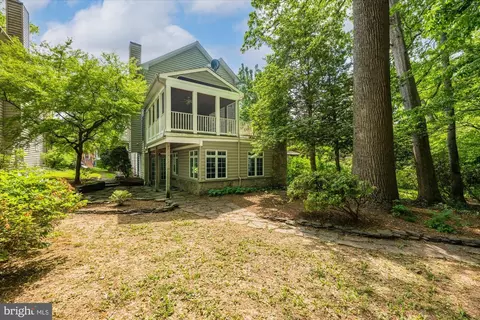 Exterior - 6732 Baron Rd, Mclean, VA 22101 photo 4 of 25