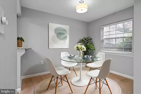 1931 Wilson Ln #101, Mclean, VA 22102 photo 6