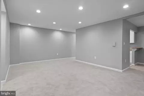 1931 Wilson Ln #101, Mclean, VA 22102 photo 5
