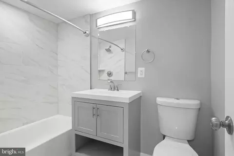 1931 Wilson Ln #101, Mclean, VA 22102 photo 17