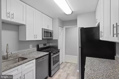1931 Wilson Ln #101, Mclean, VA 22102 photo 9