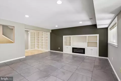 Living - 1460 Waterfront Rd, Reston, VA 20194 photo 4 of 4