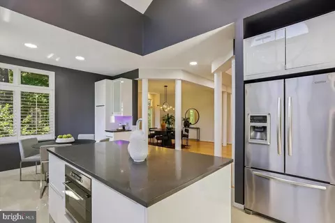Kitchen - 1460 Waterfront Rd, Reston, VA 20194 photo 5 of 5