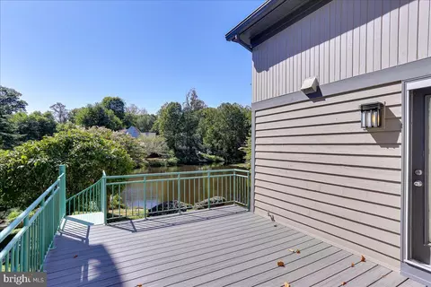 Exterior - 1460 Waterfront Rd, Reston, VA 20194 photo 5 of 9