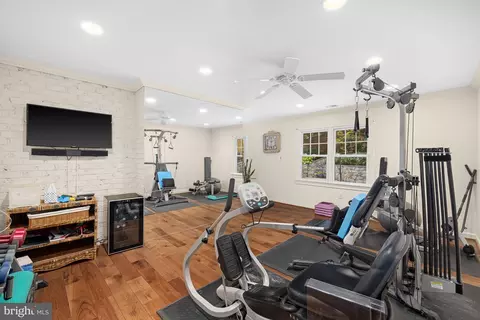 1332 Skipwith Rd, Mclean, VA 22101 photo 27