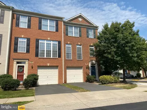 13515 Prairie Mallow Ln, Centreville, VA 20120