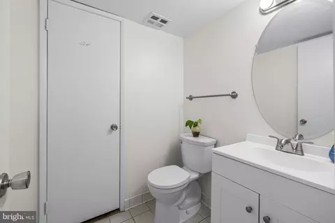 1709 Westwind Way #10B, Mclean, VA 22102 photo 24