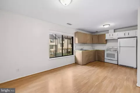 1709 Westwind Way #10B, Mclean, VA 22102 photo 9
