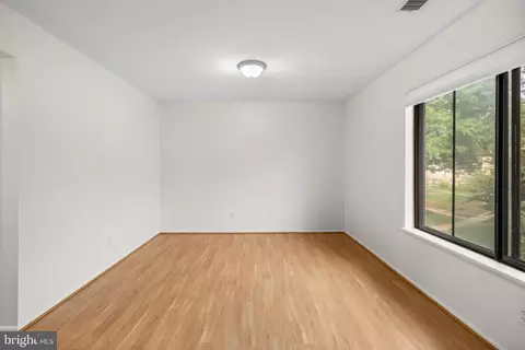 1709 Westwind Way #10B, Mclean, VA 22102 photo 8