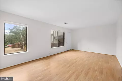 1709 Westwind Way #10B, Mclean, VA 22102 photo 6