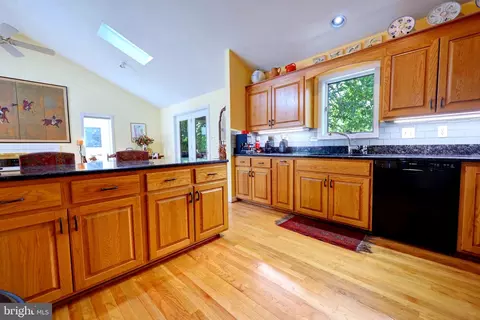 Kitchen - 1410 Cedar Ave, Mclean, VA 22101 photo 2 of 5