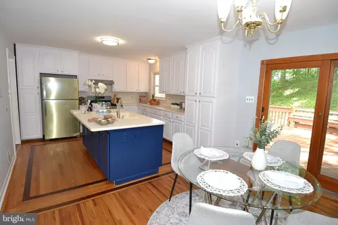 Kitchen - 7103 Galgate Dr, Springfield, VA 22152 photo 6 of 6