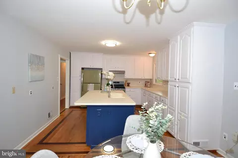 Kitchen - 7103 Galgate Dr, Springfield, VA 22152 photo 3 of 6