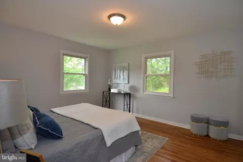 Bedroom - 7103 Galgate Dr, Springfield, VA 22152 photo 3 of 8