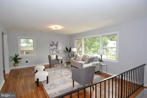 Living - 7103 Galgate Dr, Springfield, VA 22152 photo 3 of 17