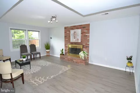 Living - 7103 Galgate Dr, Springfield, VA 22152 photo 17 of 17