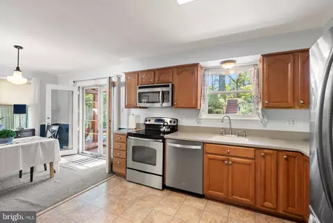 7412 Gary, Springfield, VA 22150 photo 9