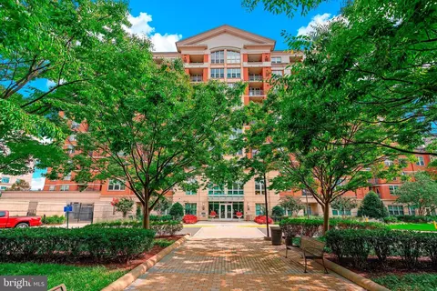 11760 Sunrise Valley Dr #209, Reston, VA 20191