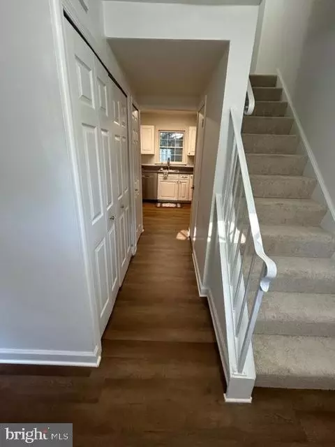 Entry Way - 8408 Dampier Ct, Springfield, VA 22153 photo 1 of 6