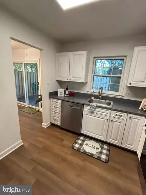 Kitchen - 8408 Dampier Ct, Springfield, VA 22153 photo 2 of 2