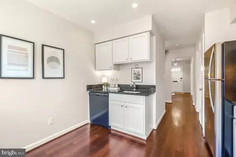 8345 Forrester Blvd, Springfield, VA 22152 photo 11