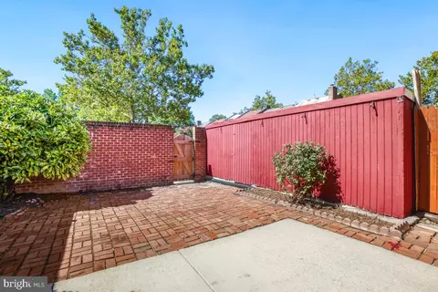8345 Forrester Blvd, Springfield, VA 22152 photo 29