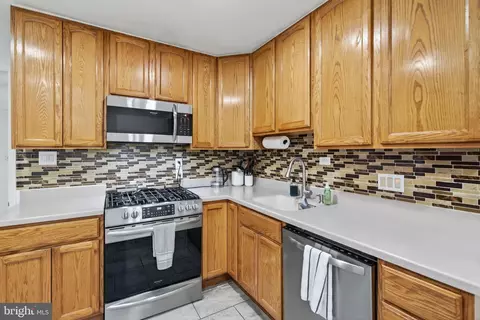 Kitchen - 5400 Montgomery St, Springfield, VA 22151 photo 1 of 2
