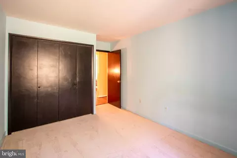 Bedroom - 2029 Wethersfield Ct, Reston, VA 20191 photo 5 of 7