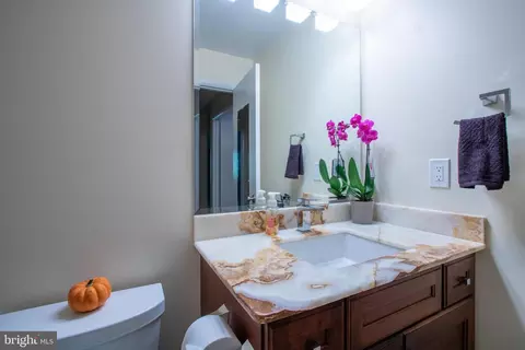 Other - 2029 Wethersfield Ct, Reston, VA 20191 photo 4 of 7