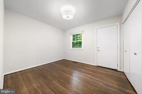 6433 Rives Ct, Springfield, VA 22150 photo 32
