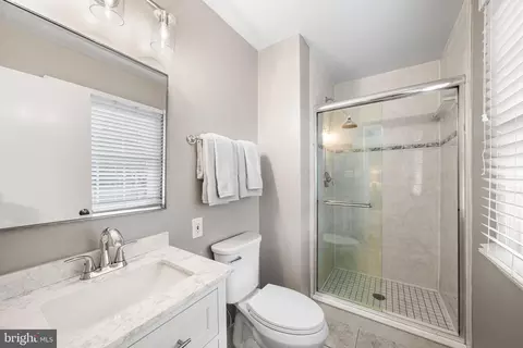 6433 Rives Ct, Springfield, VA 22150 photo 28