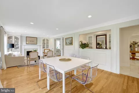 Dining - 6305 Dunaway Ct, Mclean, VA 22101 photo 5 of 6