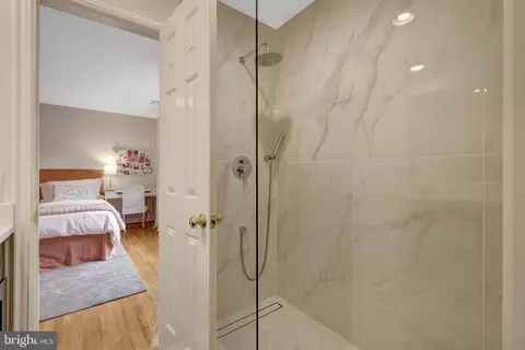 Other - 6305 Dunaway Ct, Mclean, VA 22101 photo 9 of 32