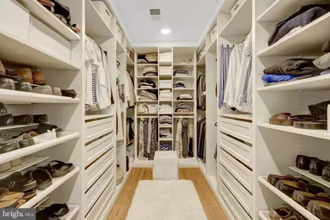 Other - 6305 Dunaway Ct, Mclean, VA 22101 photo 7 of 32