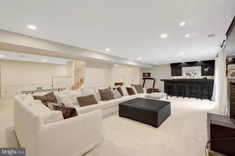 Other - 6305 Dunaway Ct, Mclean, VA 22101 photo 18 of 32