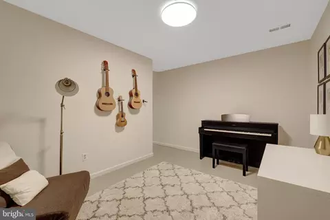 Other - 6305 Dunaway Ct, Mclean, VA 22101 photo 16 of 32