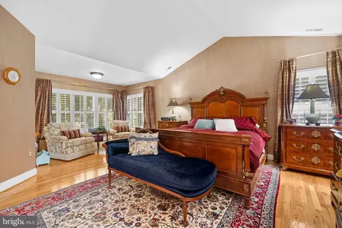 Bedroom - 6281 Timarron Cove Ln, Burke, VA 22015 photo 1 of 8