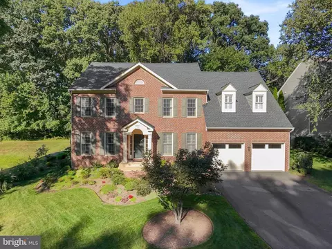 6281 Timarron Cove Ln, Burke, VA 22015