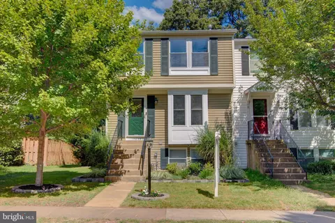 14646 Olde Kent Rd, Centreville, VA 20120
