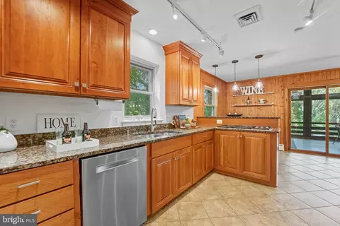 7404 Oriole Ave, Springfield, VA 22150 photo 22