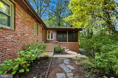 7404 Oriole Ave, Springfield, VA 22150 photo 3