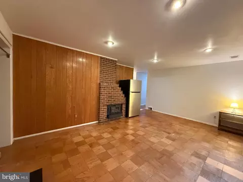 7319 Inzer St, Springfield, VA 22151 photo 9