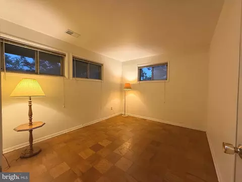7319 Inzer St, Springfield, VA 22151 photo 10