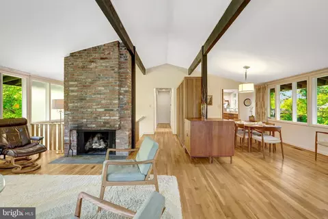 Other - 6655 Chilton Ct, Mclean, VA 22101 photo 3 of 9