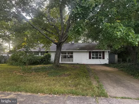 5215 Gilpin Dr, Springfield, VA 22151