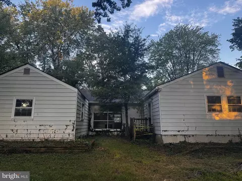 Other - 5215 Gilpin Dr, Springfield, VA 22151 photo 4 of 10