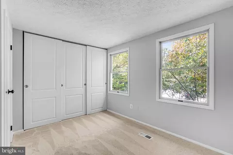 8422 Red Eagle Ct, Lorton, VA 22079 photo 22