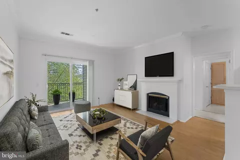 1591 Spring Gate Dr #3314, Mclean, VA 22102